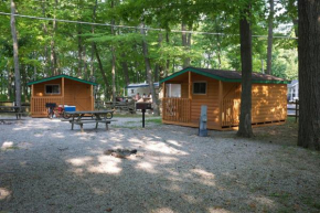 Plymouth Rock Camping Resort Studio Cabin 2